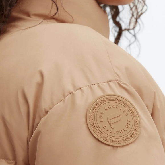 Wander Cropped Puffer ❄️ - Picture 6 of 13